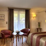 Des Chateaux & 4* Ottrott
