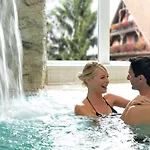 Des Chateaux & Hotel 4*