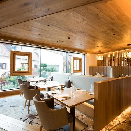 Des Chateaux & Otel 4*