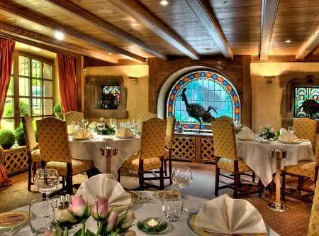 Hotel Des Chateaux &