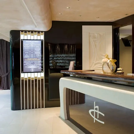 Des Chateaux & Hotell