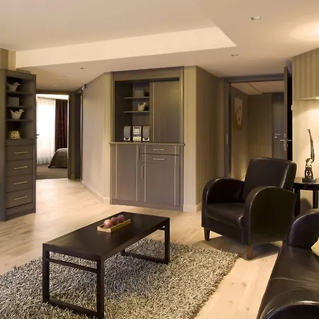 Des Chateaux & 4* Ottrott