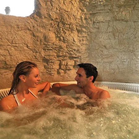 Des Chateaux & Hotell 4*