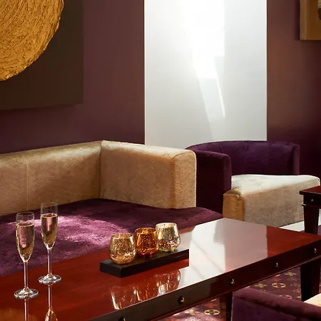 Hotell Des Chateaux & 4*