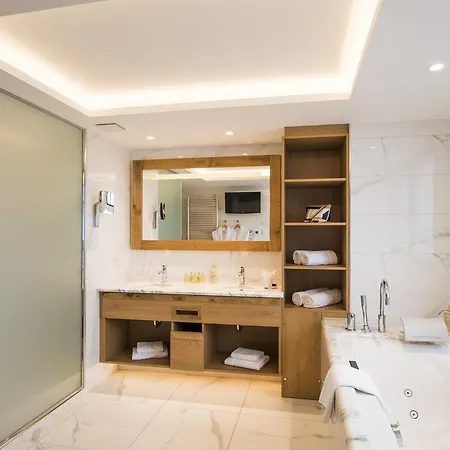 德夏朵酒店及spa 4*