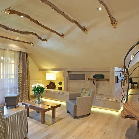 Des Chateaux & Hotell 4*