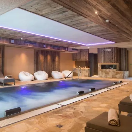 Des Chateaux & Otel