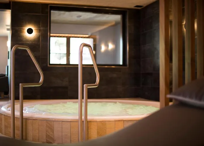 Des Chateaux & 4* Ottrott