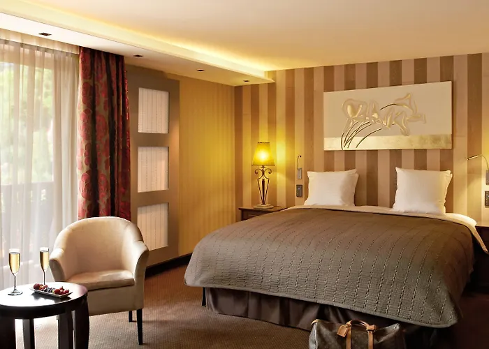 Des Chateaux & 4* Ottrott