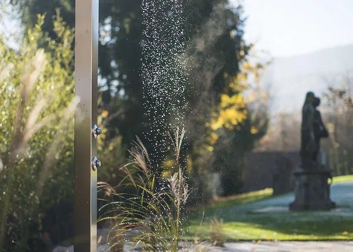 Hotel Des Chateaux & 4*