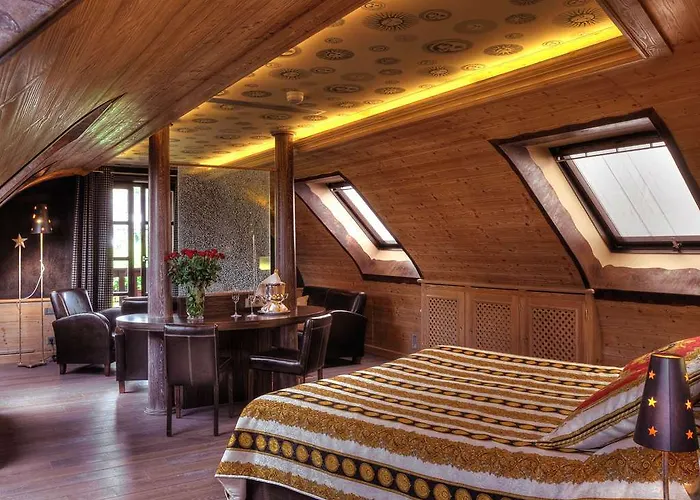 Des Chateaux & 4* Ottrott